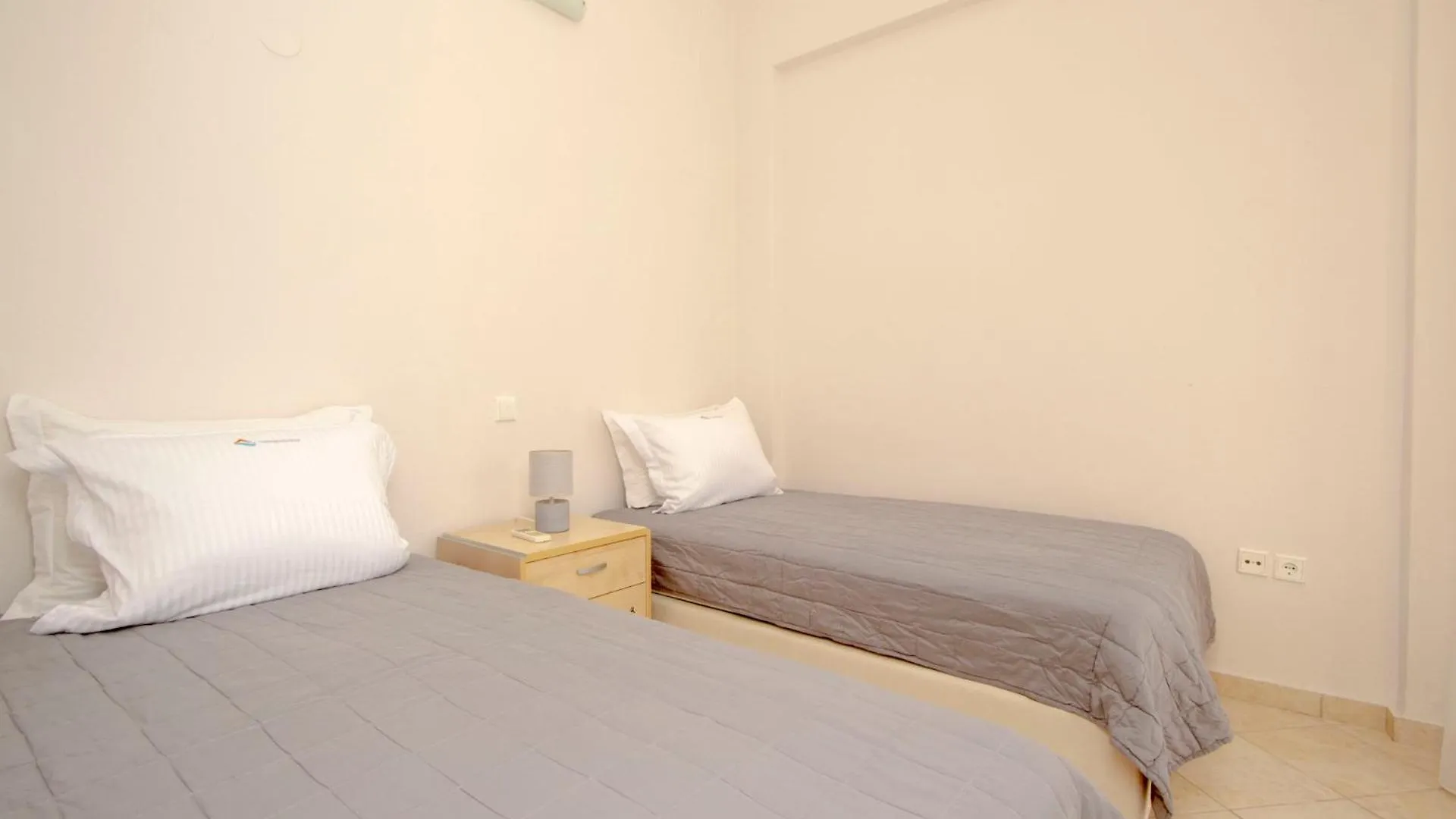 Aeon Beach Villa, Tripotamos By Halkidiki Villas Metokhion Konstamonitou